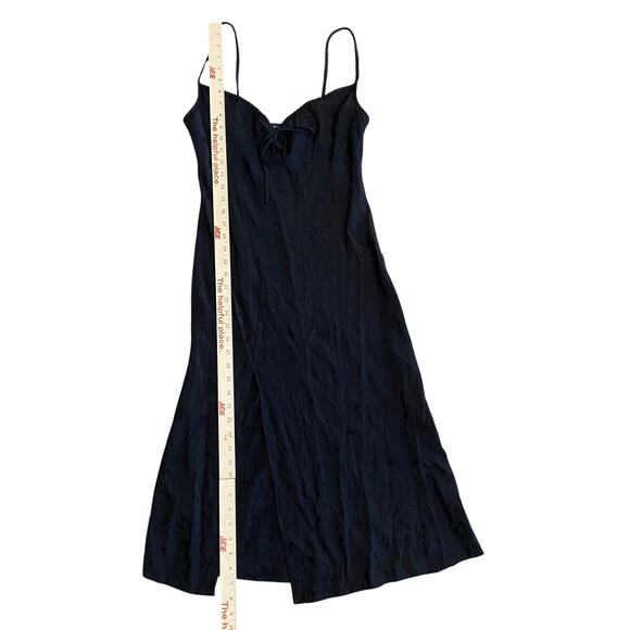 Forever 21 Floral Embroidered Maxi Dress Womens Size S Black Whimsygoth - Picture 3 of 10